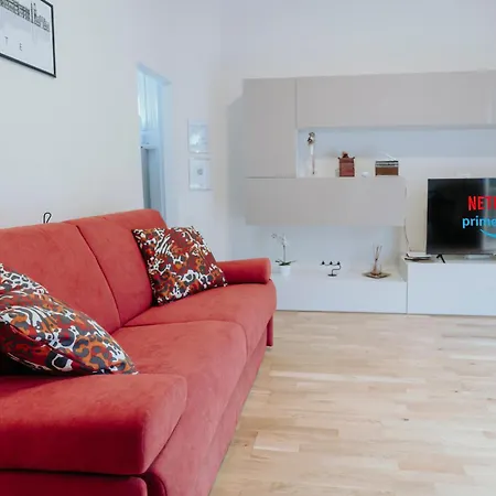 Apartman 5min Stazione Con Terrazza Trieszt