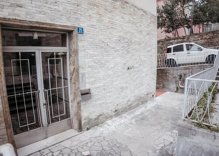 Apartament 5min Stazione Con Terrazza *